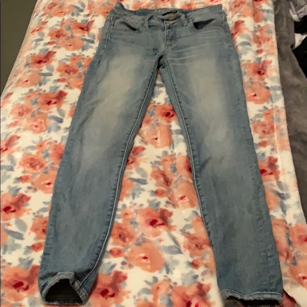 light wash ae skinny jeans